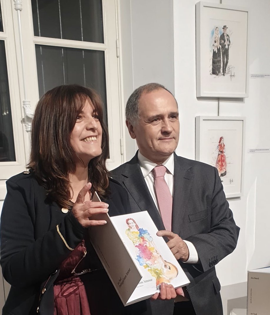 Nathalie Afonso : le défi qui l’a conduit à la symbiose d’un livre et une exposition