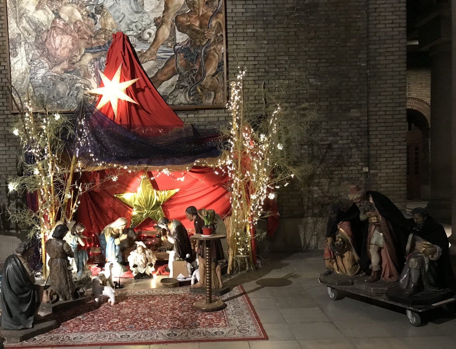 6 Janvier, jour des Roi Mages : fête culturelle et religieuse qui marque la fin du cycle de Noël.