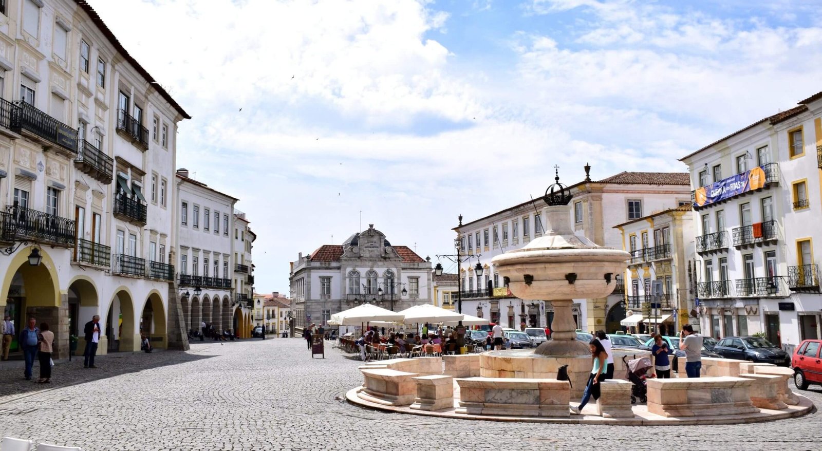 Évora : la place Giraldo accueillera le spectacle “Liberdade”